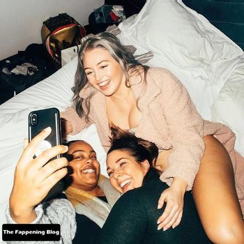 Iskra Lawrence