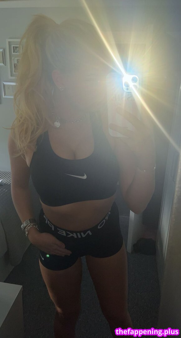 Issie Cole