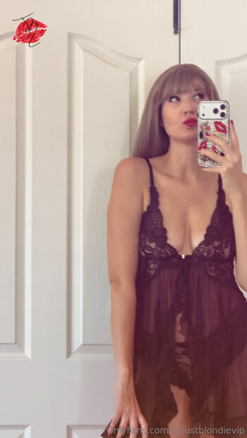Itsjustblondie -Itsjustashley13