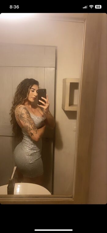 Itzel25_