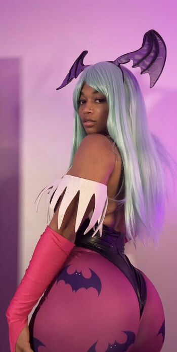 Itzmelanin