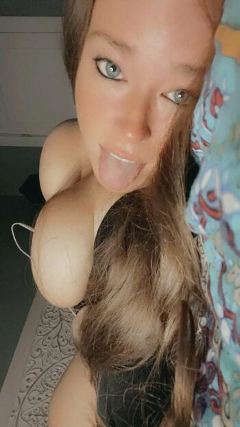 Ivy Mia