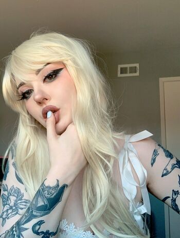 Ivy_vix