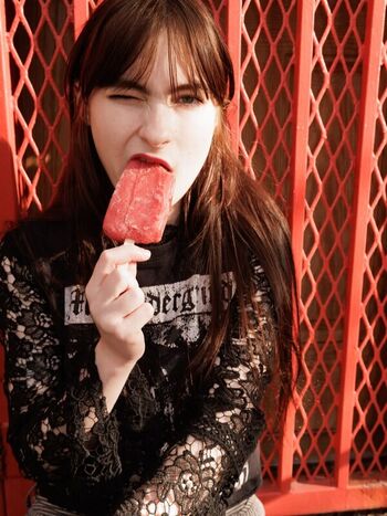 Ivy Wolk