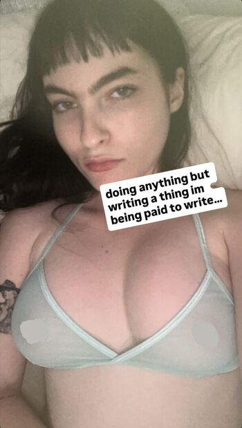 Ivy Wolk