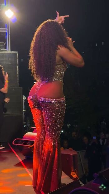 Iza Cantora