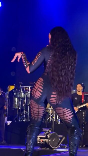 Iza Cantora