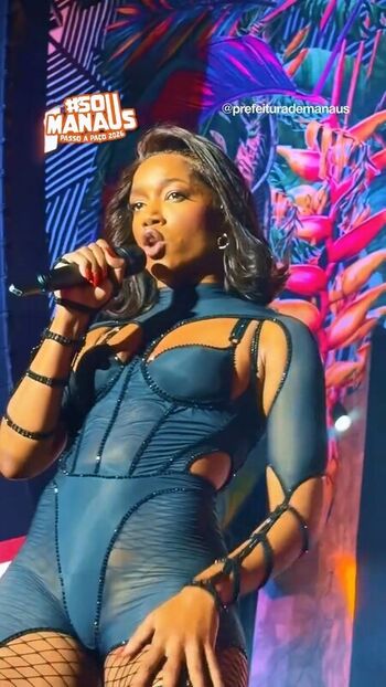 Iza Cantora