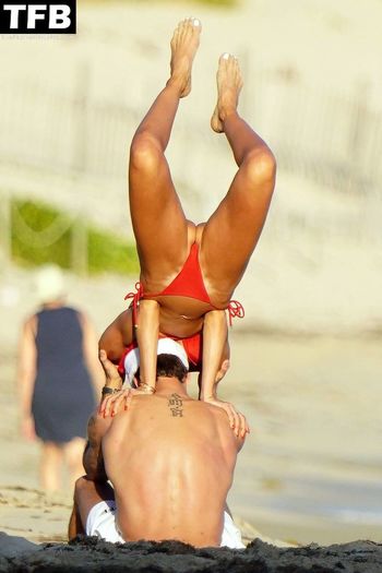 Izabel Goulart