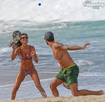 Izabel Goulart