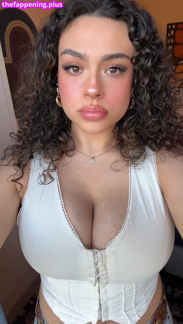 Izzybellalomb