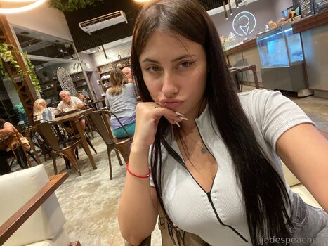 jadepeachess