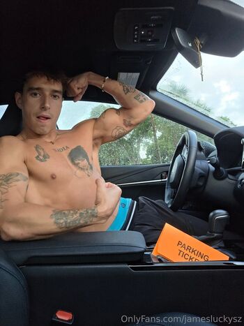 jamesluckysz