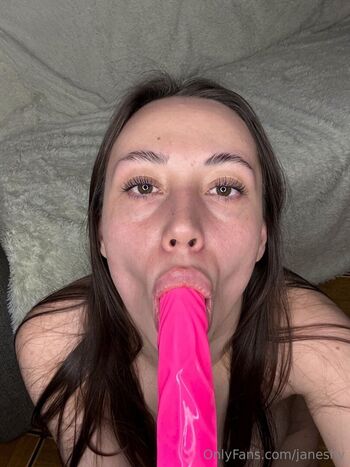 janeshy
