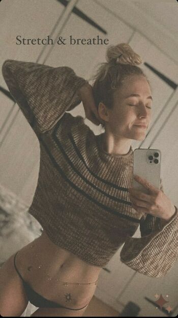 Janet Devlin
