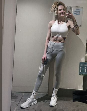 Janet Devlin