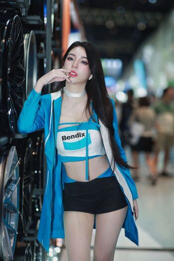 Janet Kanokwan Saesim