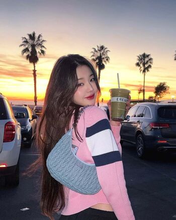 Jang Won-young