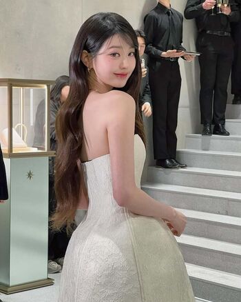 Jang Won-young