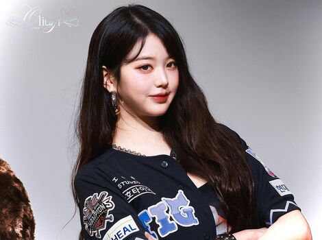 Jang Won-young