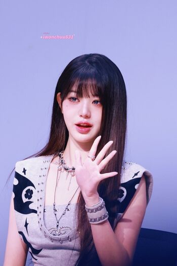 Jang Won-young