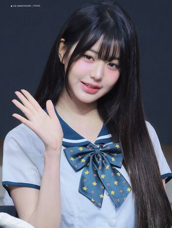 Jang Won-young