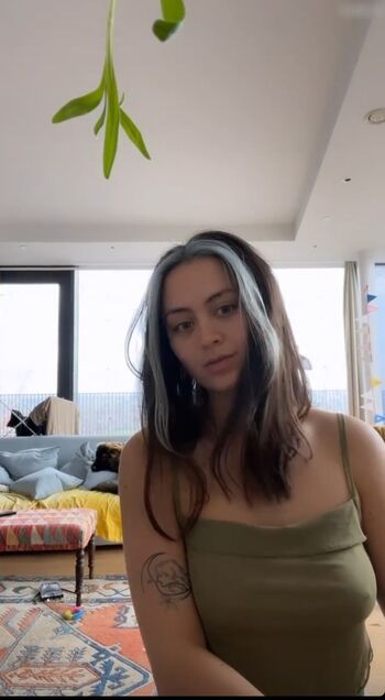 Jasmine Thompson