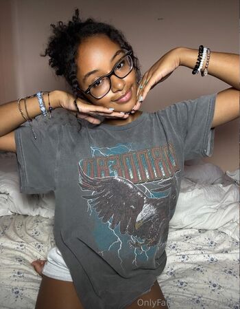 jazzylilyy