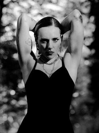 Jehnny Beth