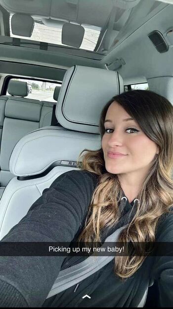 Jenna Ezarik