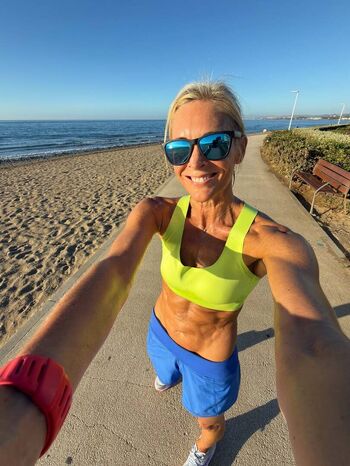 Jenni Falconer