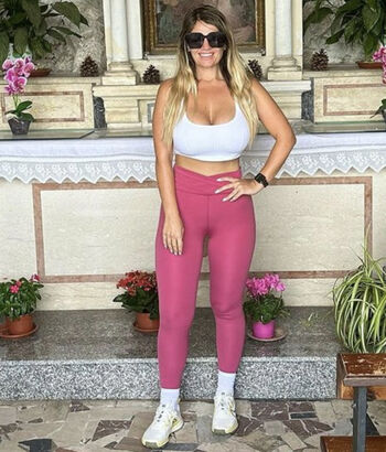 Jenni Jane Hall