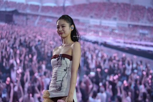 Jennie | BLΛƆKPIИK