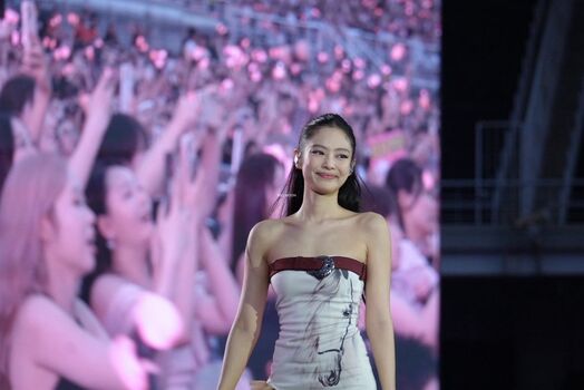 Jennie | BLΛƆKPIИK