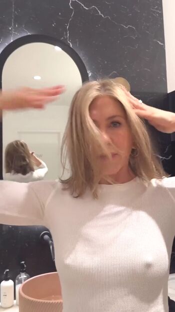 Jennifer Aniston