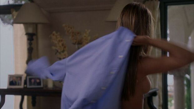 Jennifer Anniston