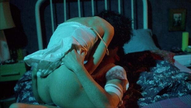 Jennifer Beals