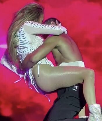 Jennifer Lopez