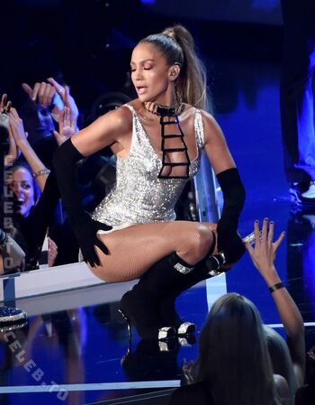 Jennifer Lopez