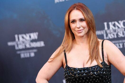 Jennifer Love Hewitt