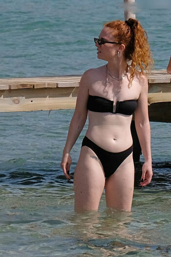 Jess Glynne