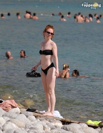 Jess Glynne