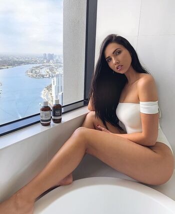 Jessica Green