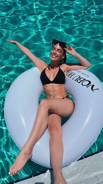 Jessica Lowndes