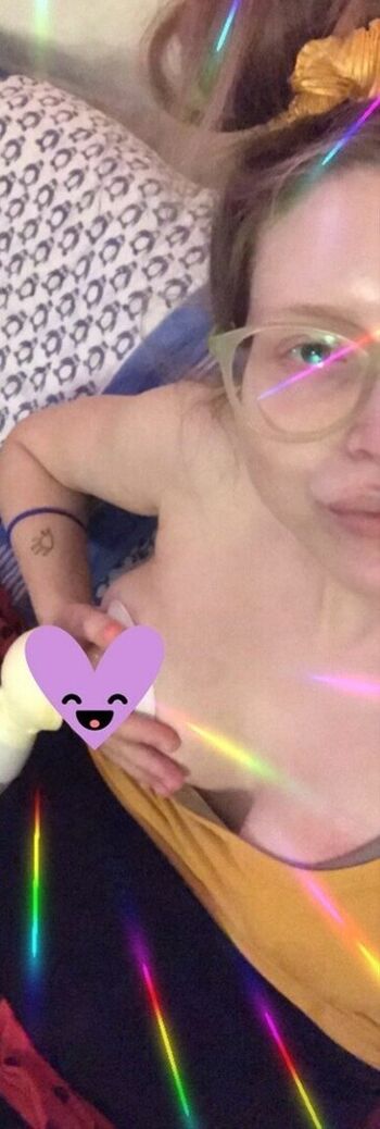 Jessie Cave