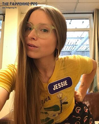 Jessie Cave