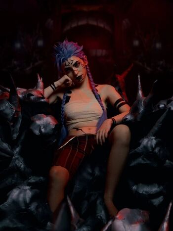 Jhen Cosplay