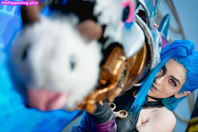 Jhen Cosplay