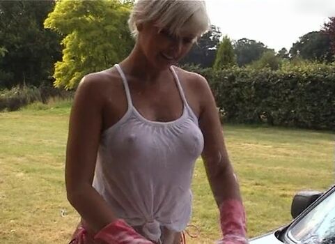 Jo Guest
