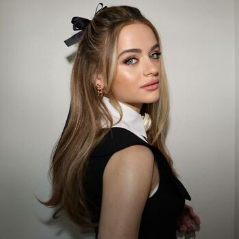Joey King